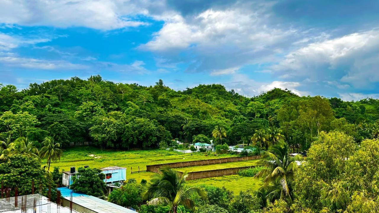 Modern Resort Cox's Bazar Buitenkant foto